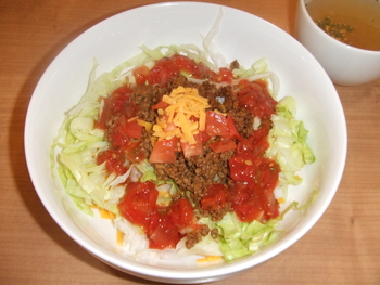 ヘルシー&ガッツリ タコライス丼