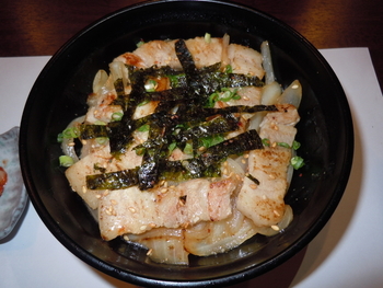 スペシャルぶた丼