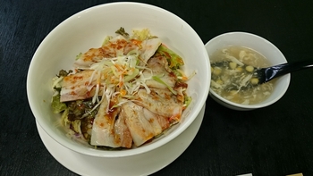 ピリ辛豚肉どん