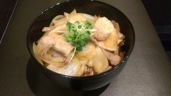 ゆすのきポークの豚丼